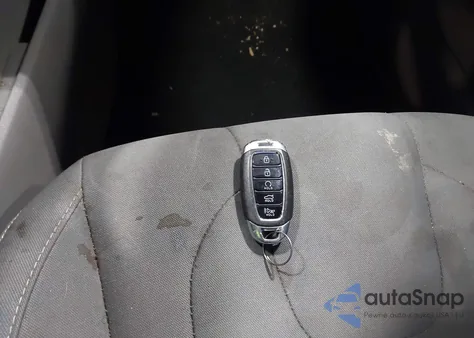 2022 Hyundai Elantra Sel from USA, damaged, VIN 5NPLM4AG2NH071831